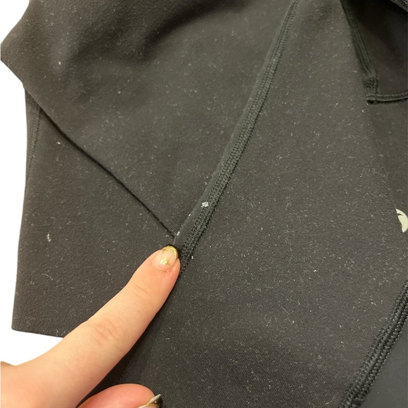 Lululemon Leggings Size 8 23’ - Picture 5 of 6